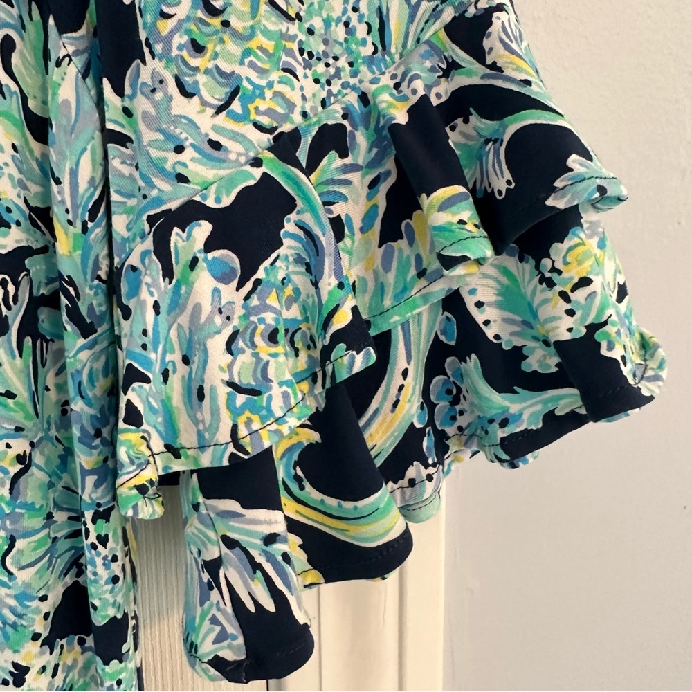 Lilly Pulitzer Lula Romper High Tide Navy Scuba Doo Ruffled Sleeves, Size Medium - Picture 6 of 15